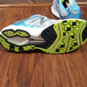 new balance 880v2 mint